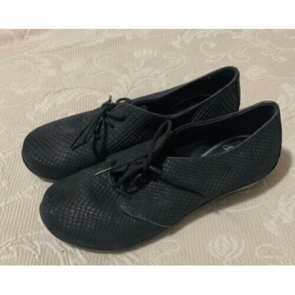 Dansko Leather Scales Snake Skin Lace-Up Oxford Shoe Women Size 37/US6.5-7 Black